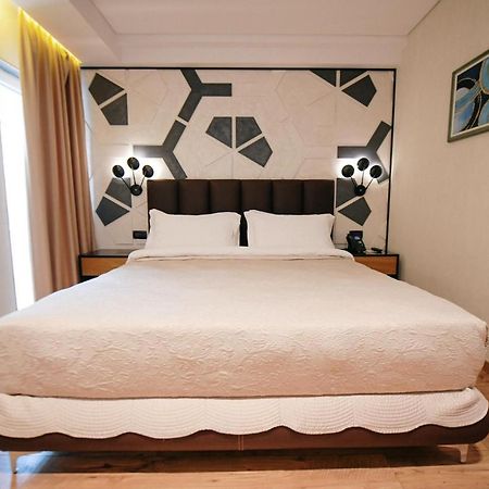 Richmond Hotel Korça Exteriör bild